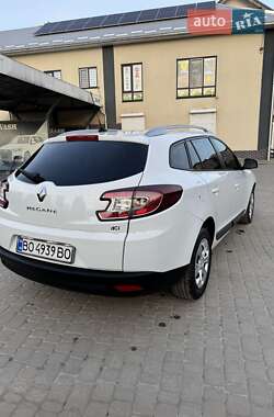 Универсал Renault Megane 2010 в 