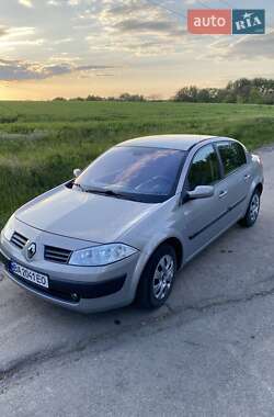 Седан Renault Megane 2003 в 