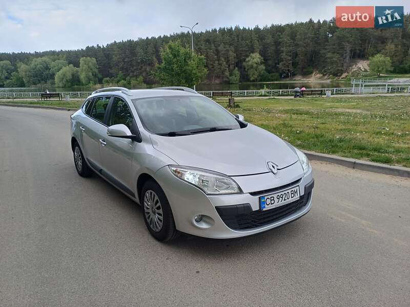 Универсал Renault Megane 2011 в Чернигове