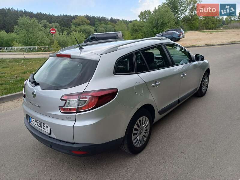Универсал Renault Megane 2011 в Чернигове