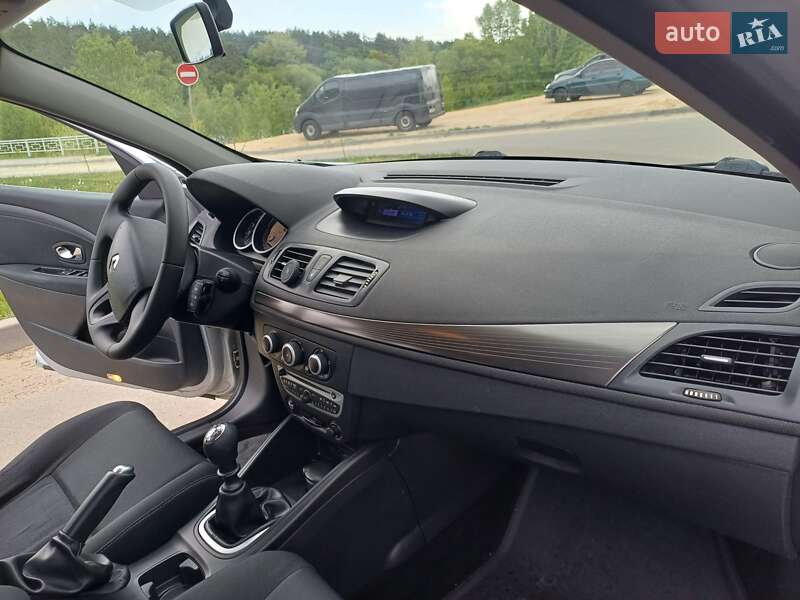 Универсал Renault Megane 2011 в Чернигове