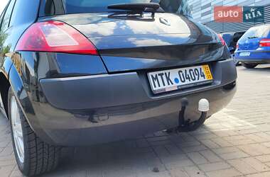 Хетчбек Renault Megane 2006 в 