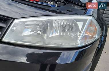 Хетчбек Renault Megane 2006 в 