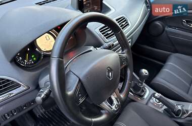Хэтчбек Renault Megane 2014 в 