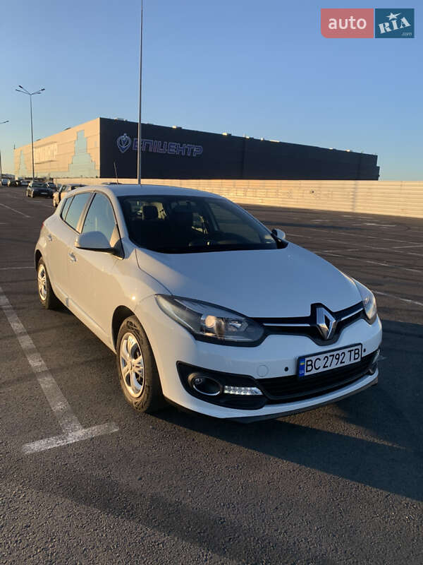 Хетчбек Renault Megane 2014 в 