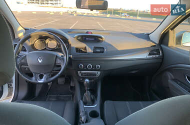 Хетчбек Renault Megane 2014 в 