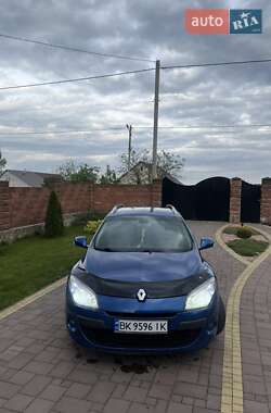 Универсал Renault Megane 2010 в Сарнах