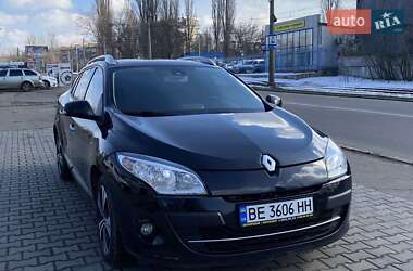 Универсал Renault Megane 2011 в 