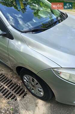 Универсал Renault Megane 2010 в 