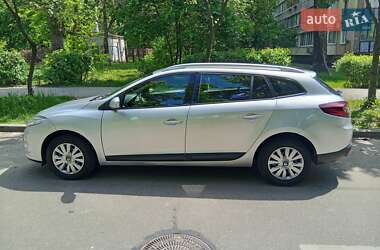 Универсал Renault Megane 2010 в 