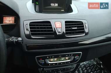 Универсал Renault Megane 2011 в 