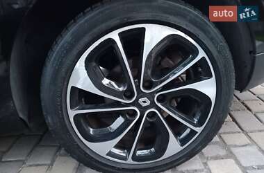 Универсал Renault Megane 2011 в 