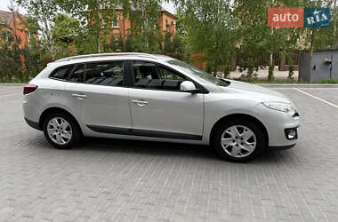 Универсал Renault Megane 2012 в 