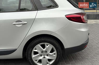 Универсал Renault Megane 2012 в 