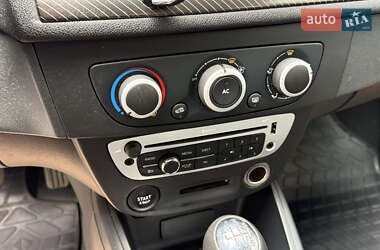 Универсал Renault Megane 2012 в 