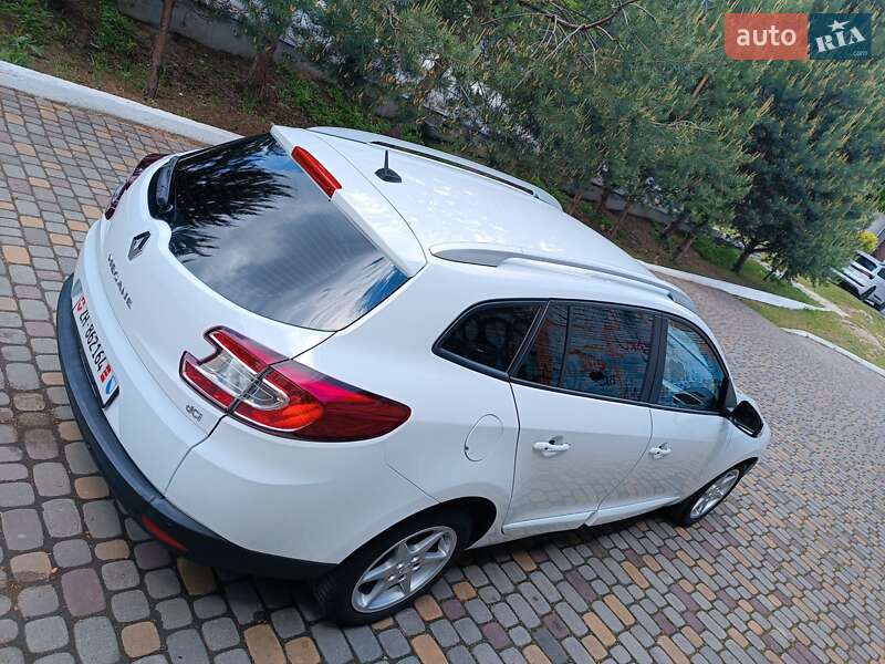 Универсал Renault Megane 2015 в Луцке