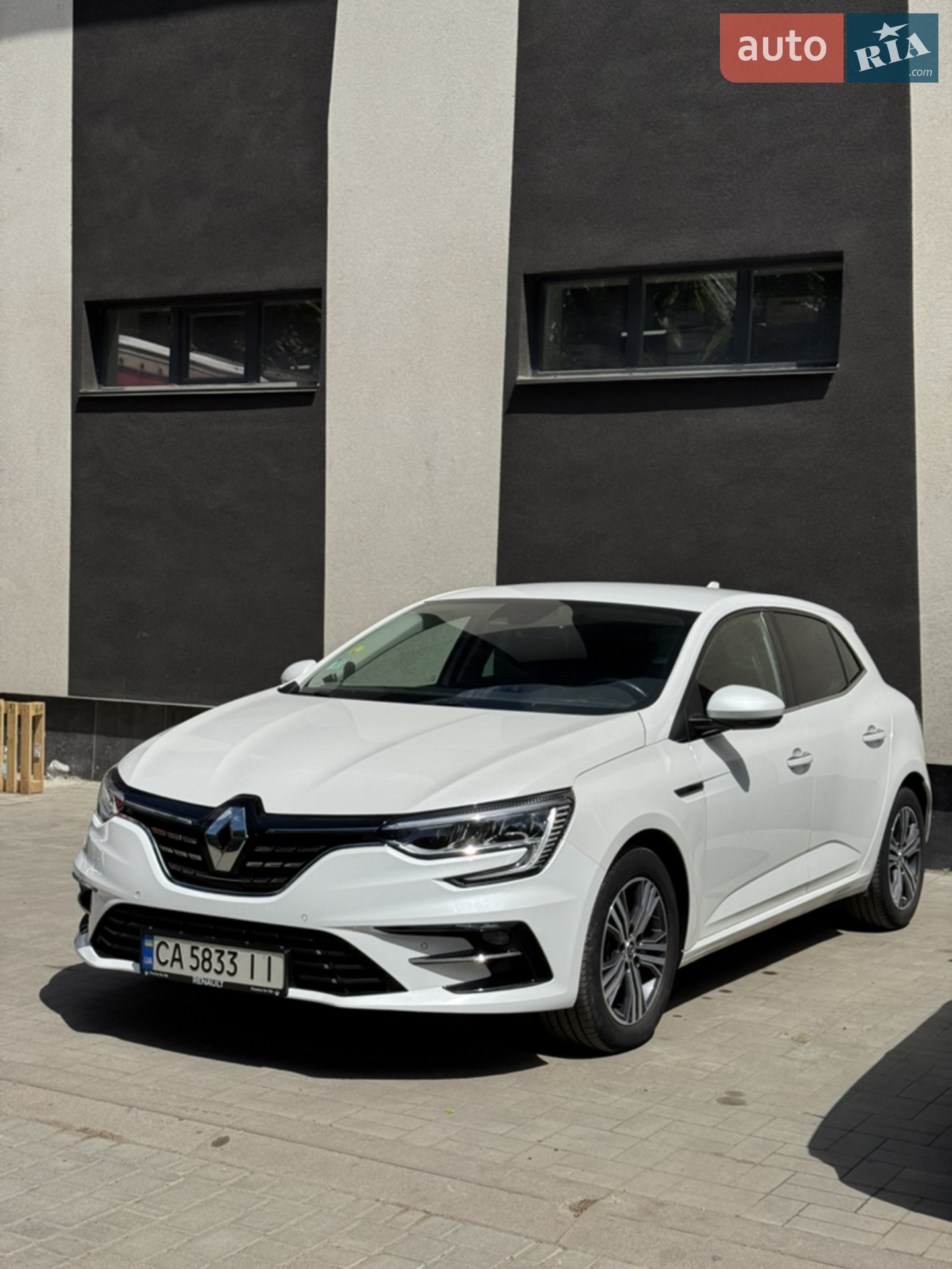 2020 Renault Megane - фото 1
