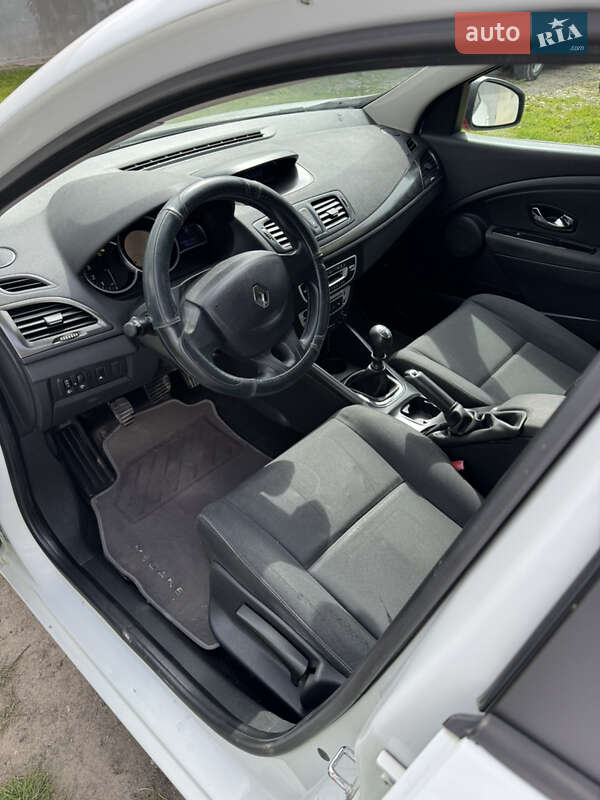 Універсал Renault Megane 2012 в Чорткові фото 12 Універсал Renault Megane 2012 в Чорткові