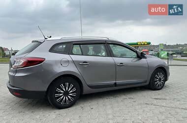 Универсал Renault Megane 2011 в 