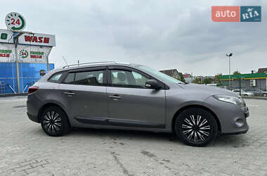 Универсал Renault Megane 2011 в 