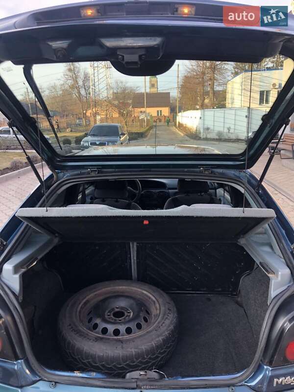 Хэтчбек Renault Megane 1997 в Ровно