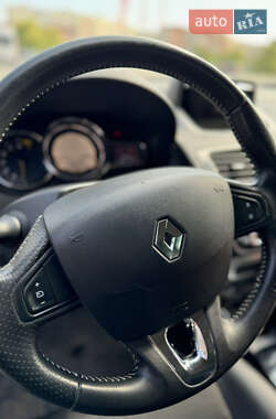 Хэтчбек Renault Megane 2014 в 