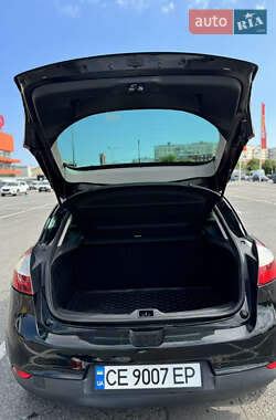 Хэтчбек Renault Megane 2014 в 