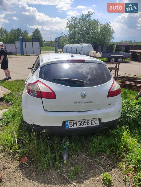 Хэтчбек Renault Megane 2010 в 