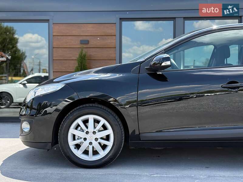 Хэтчбек Renault Megane 2012 в Ровно