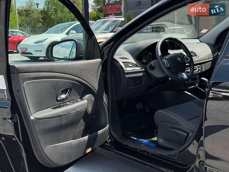 Хэтчбек Renault Megane 2012 в Ровно