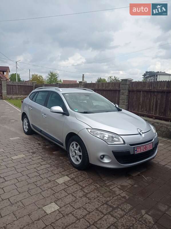 Універсал Renault Megane 2012 в Сарнах