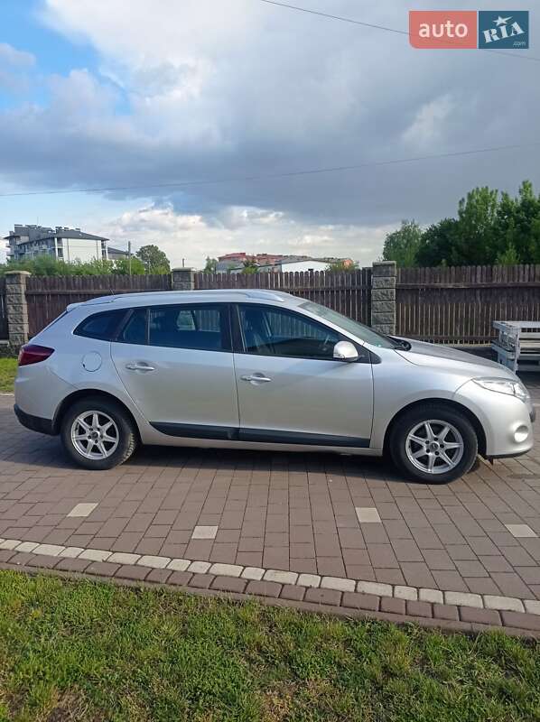 Універсал Renault Megane 2012 в Сарнах
