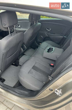 Универсал Renault Megane 2012 в 