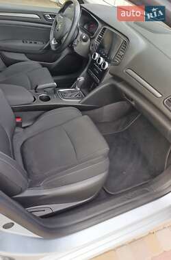 Универсал Renault Megane 2022 в 