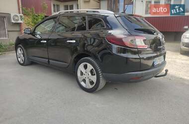Универсал Renault Megane 2011 в 