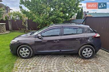 Хэтчбек Renault Megane 2015 в 