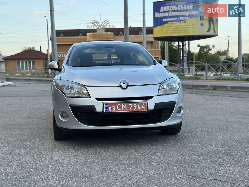 Хетчбек Renault Megane 2010 в Кропивницькому