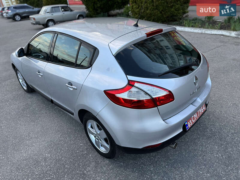 Хетчбек Renault Megane 2010 в Кропивницькому