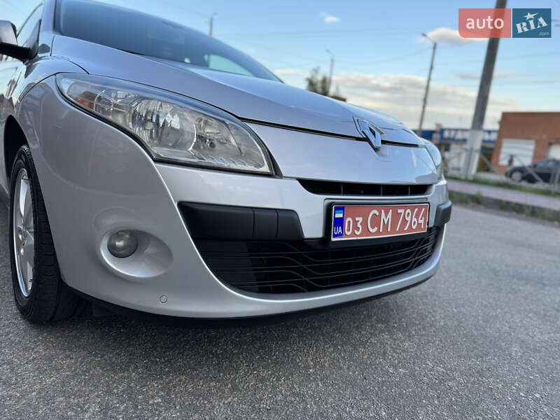 Хетчбек Renault Megane 2010 в Кропивницькому