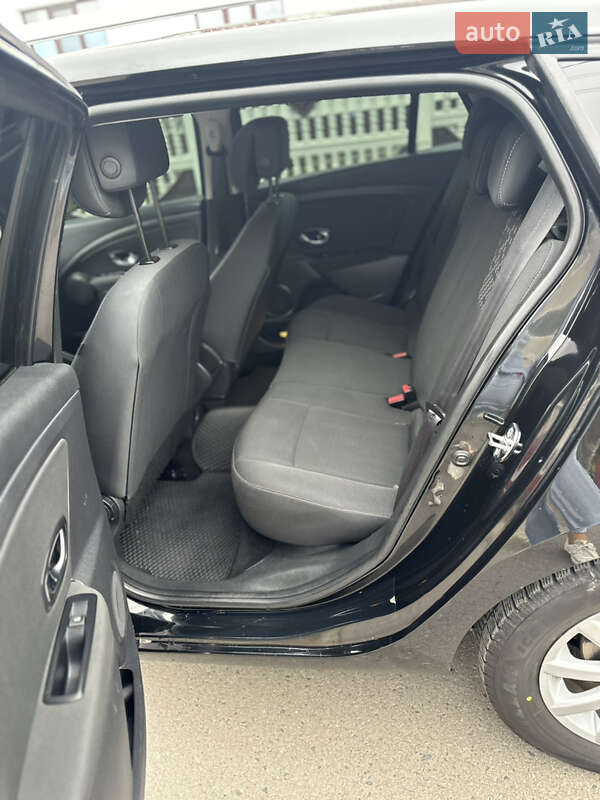 Універсал Renault Megane 2012 в Дубні фото 24 Універсал Renault Megane 2012 в Дубні