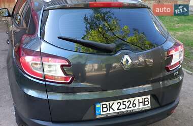 Универсал Renault Megane 2011 в 