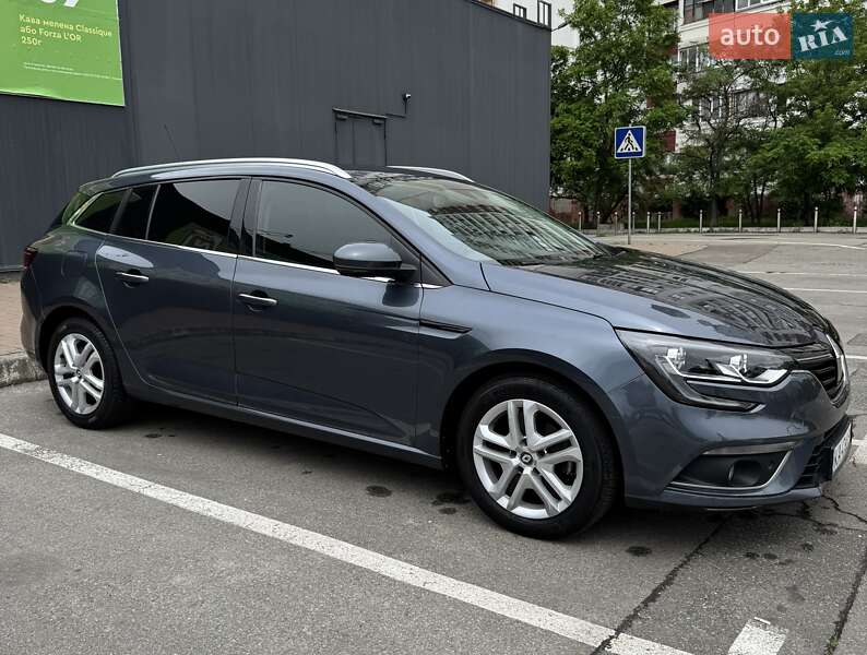 Универсал Renault Megane 2016 в 