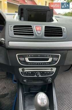Универсал Renault Megane 2010 в 