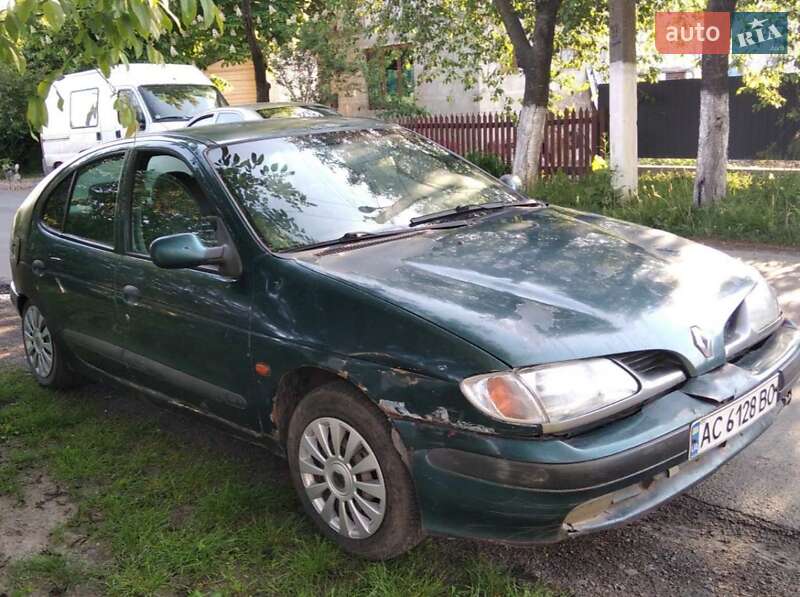 Хэтчбек Renault Megane 1996 в Киверцах фото 5 Хэтчбек Renault Megane 1996 в Киверцах