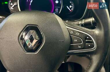 Седан Renault Megane 2018 в 