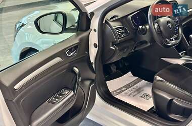 Седан Renault Megane 2018 в 