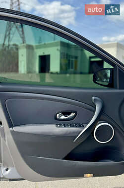 Универсал Renault Megane 2011 в 