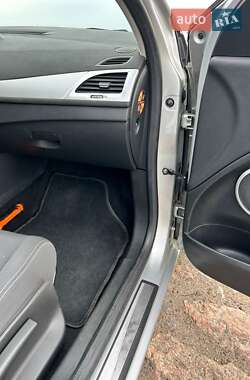 Хетчбек Renault Megane 2009 в 
