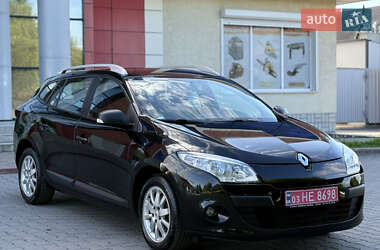 Универсал Renault Megane 2012 в Староконстантинове