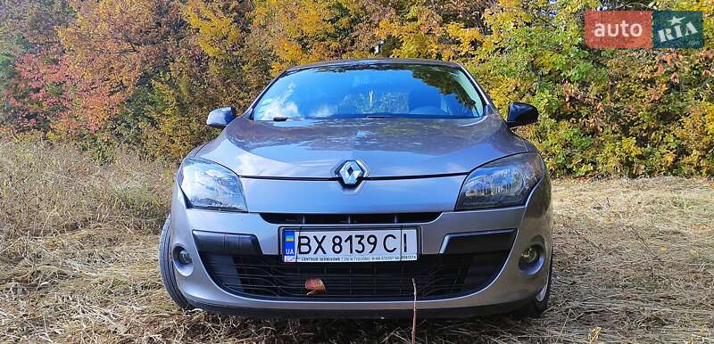 Хетчбек Renault Megane 2012 в Кам'янець-Подільському